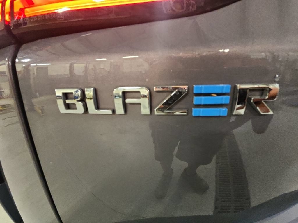 2024 Chevrolet Blazer EV LT - Photo 37