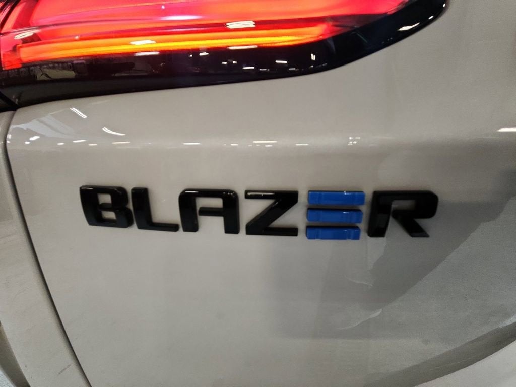 2025 Chevrolet Blazer EV SS