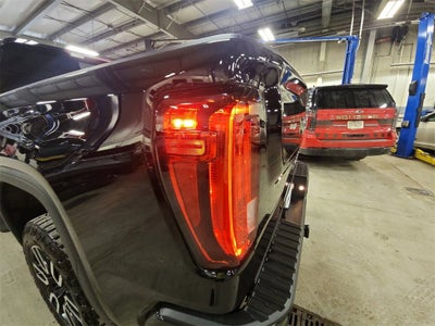 2022 GMC Sierra 1500 Limited AT4