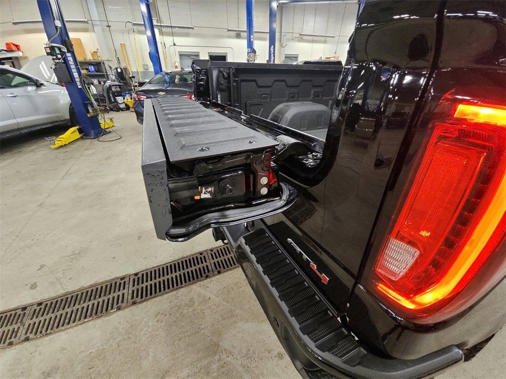 2022 GMC Sierra 1500 Limited AT4