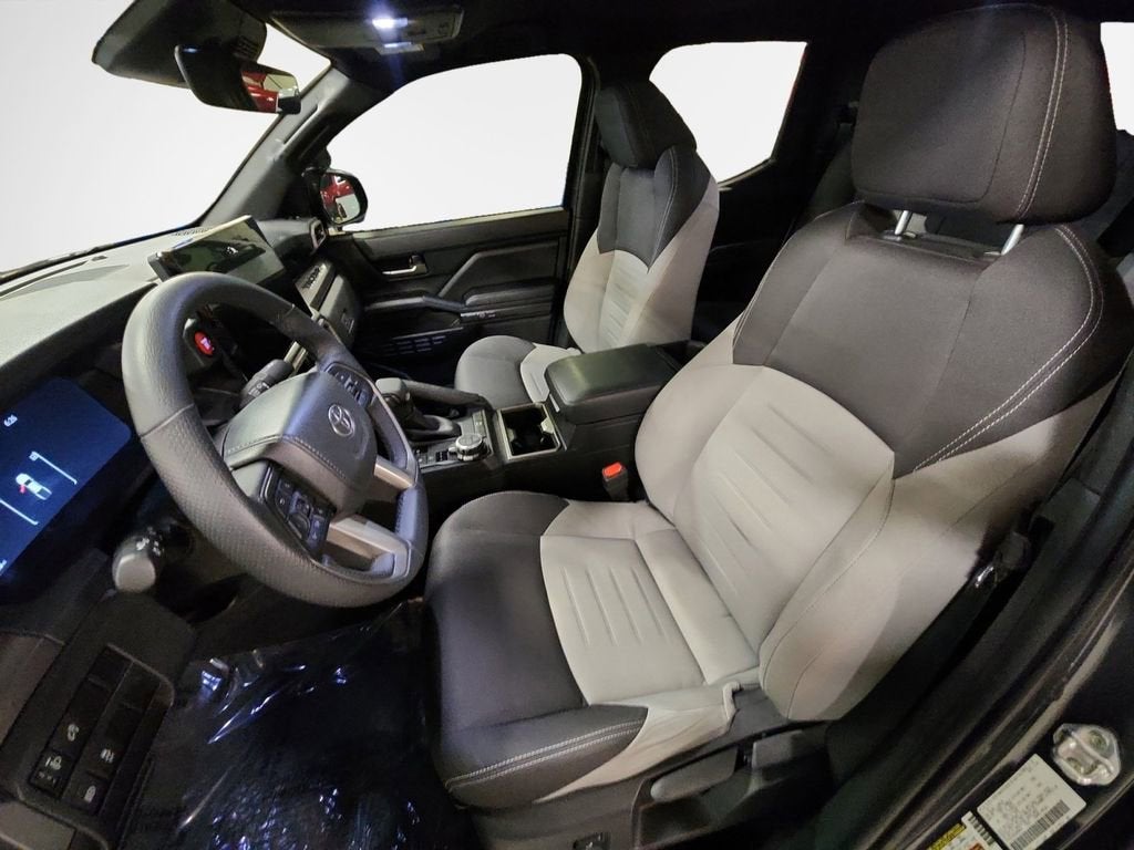 2024 Toyota Tacoma 4WD SR5