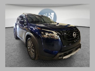 2025 Nissan Pathfinder SL 4WD