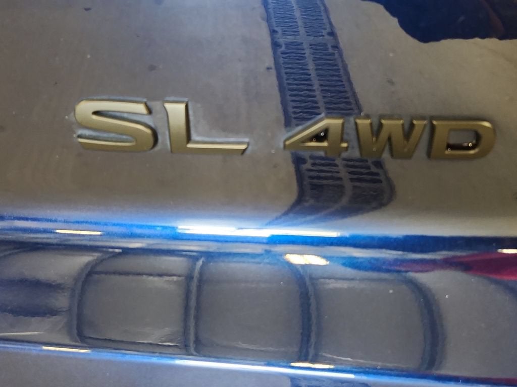 2025 Nissan Pathfinder SL 4WD