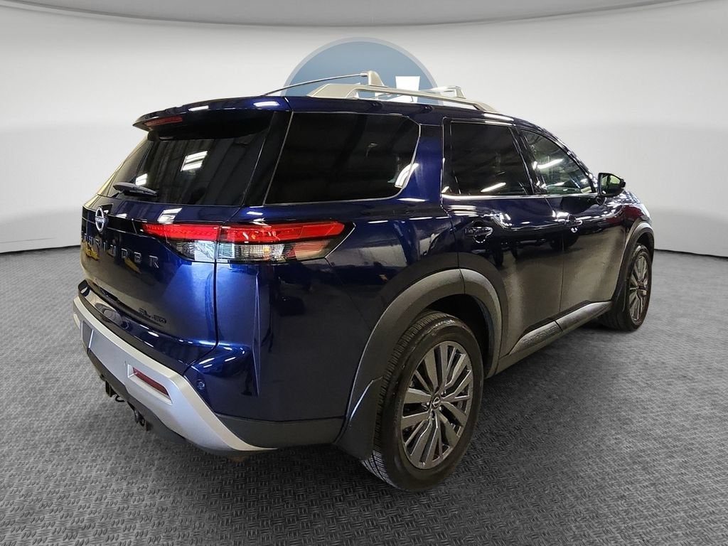 2025 Nissan Pathfinder SL 4WD