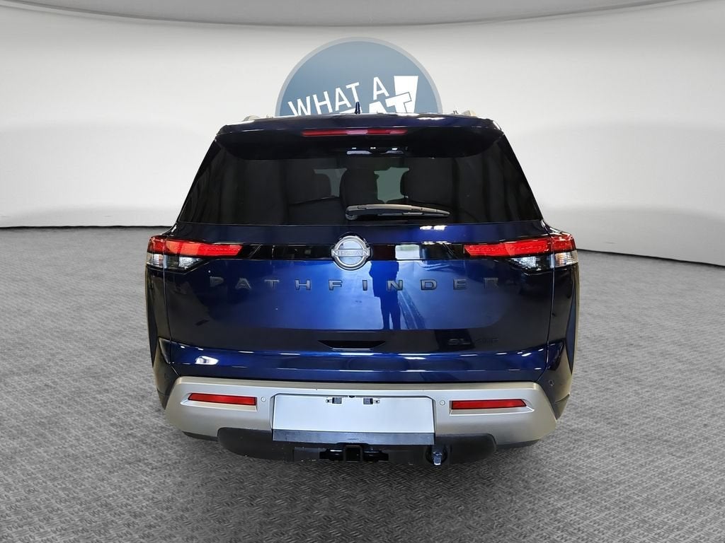 2025 Nissan Pathfinder SL 4WD