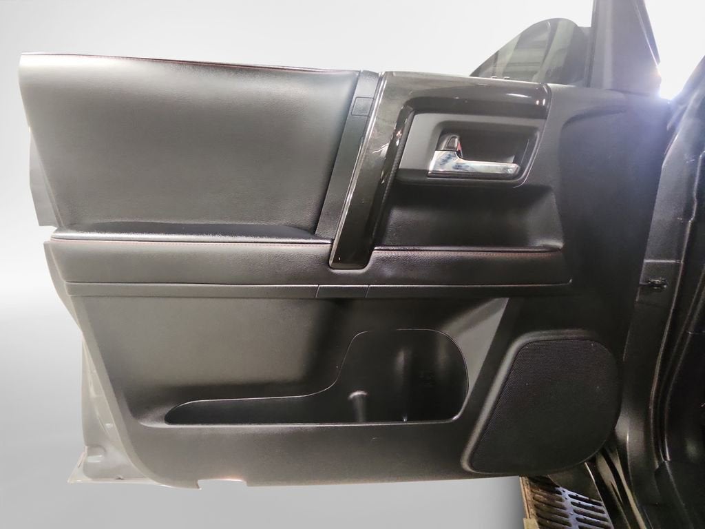 2021 Toyota 4Runner Venture