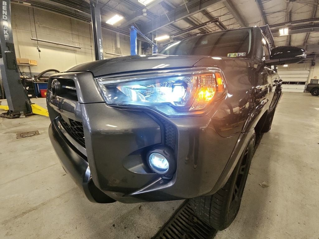 2021 Toyota 4Runner Venture