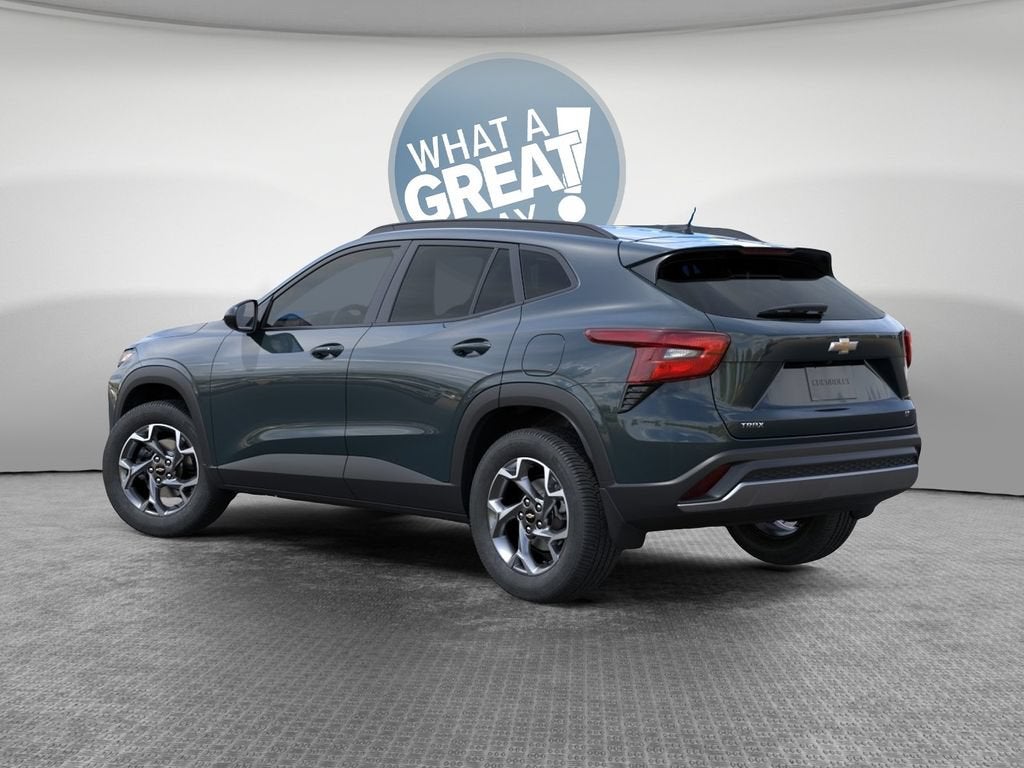 2026 Chevrolet Trax LT - Photo 3
