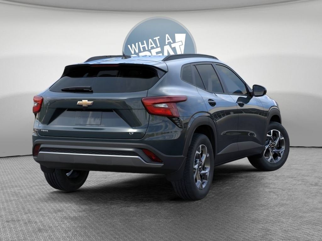 2026 Chevrolet Trax LT - Photo 4
