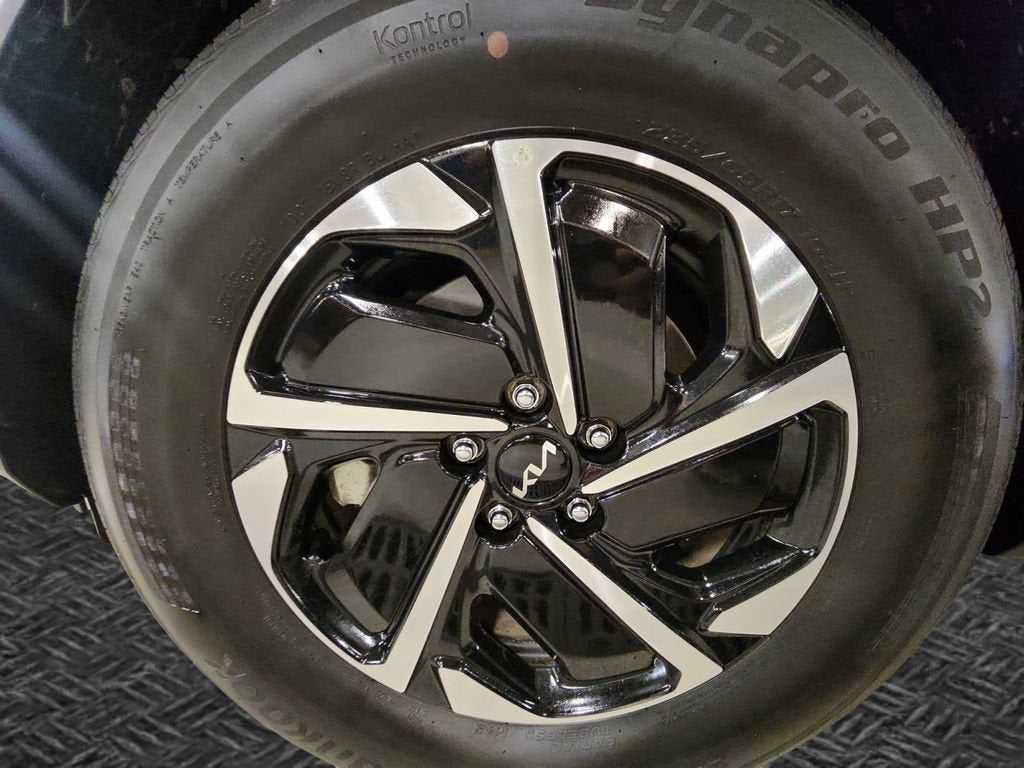 2023 Kia Sportage LX Hybrid - Photo 13