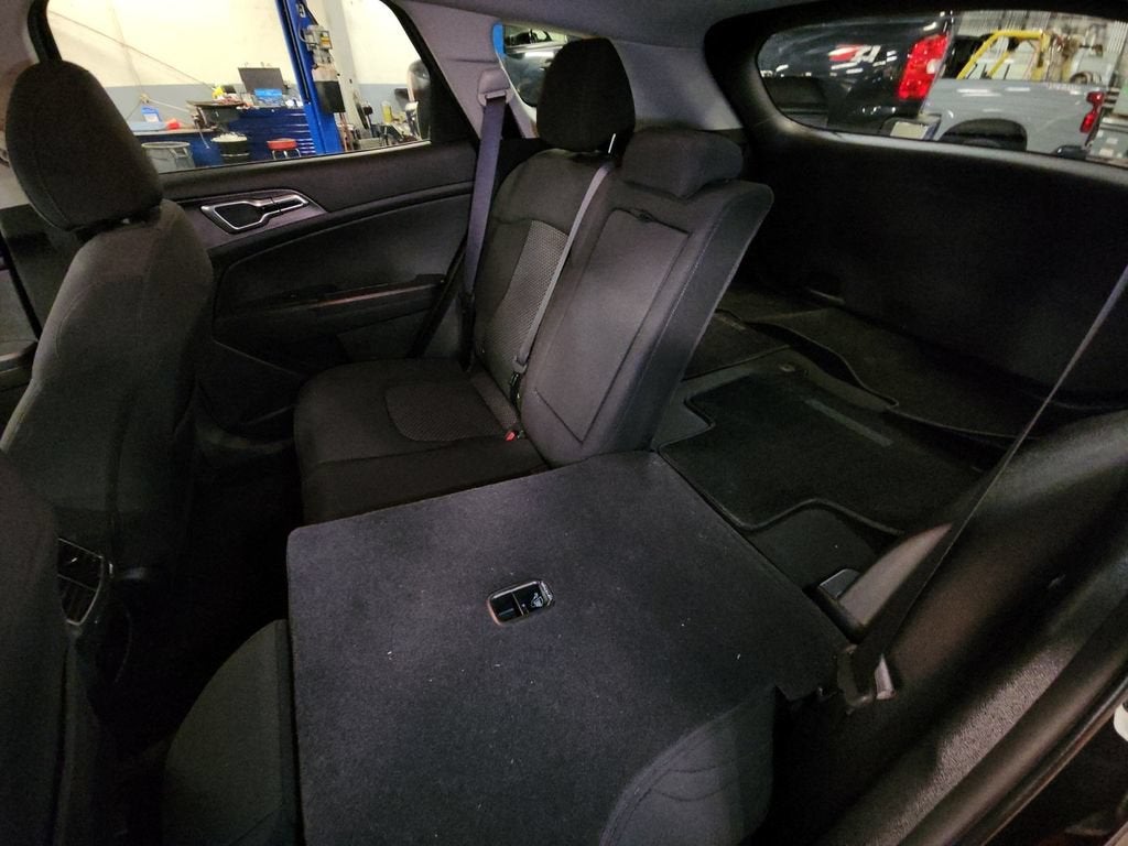 2023 Kia Sportage LX Hybrid - Photo 38