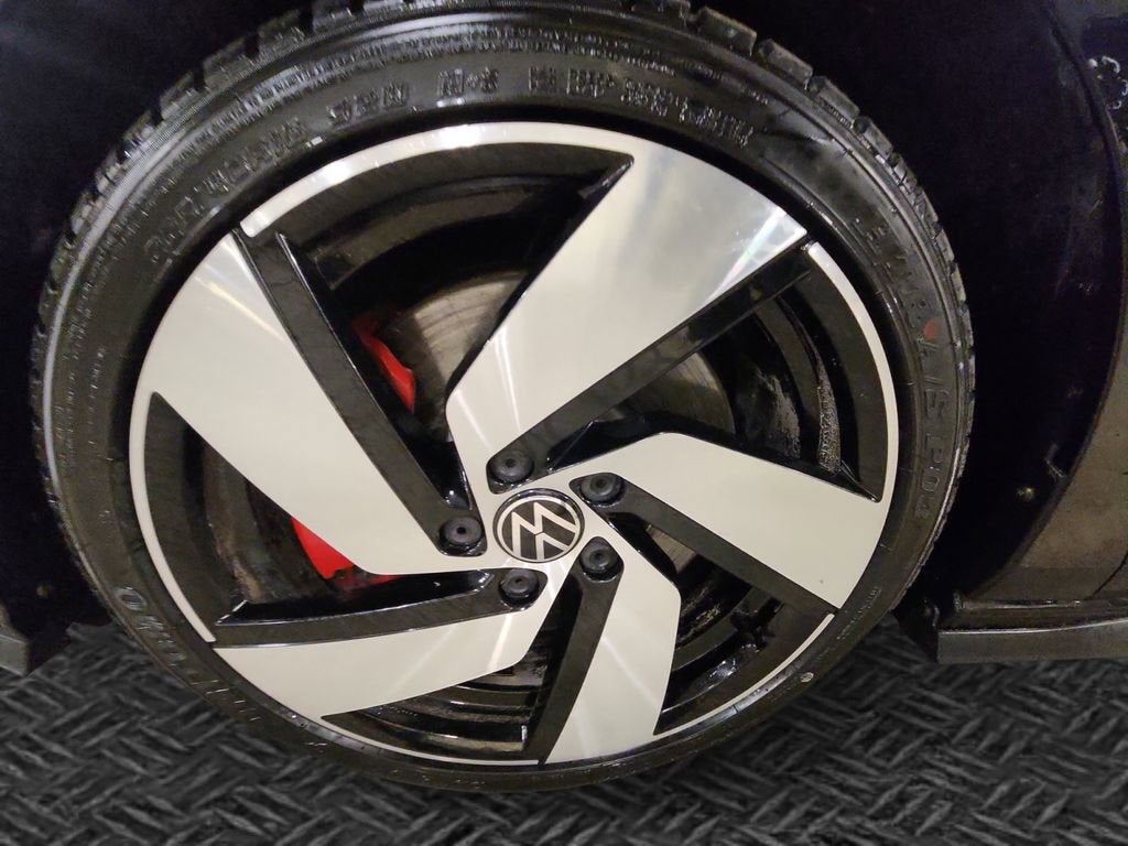 2023 Volkswagen Golf GTI S