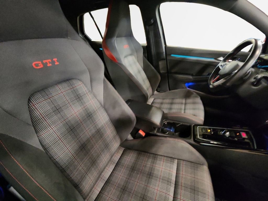 2023 Volkswagen Golf GTI S