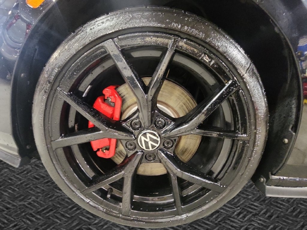 2024 Volkswagen Golf GTI 380 S