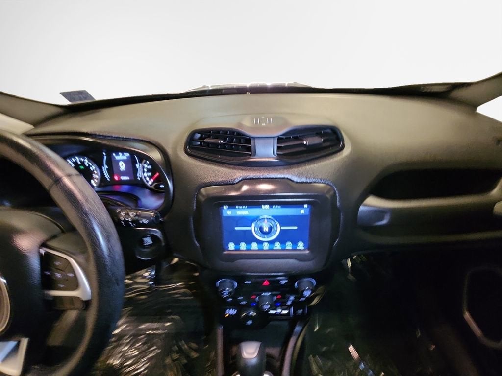 2020 Jeep Renegade Latitude - Photo 23