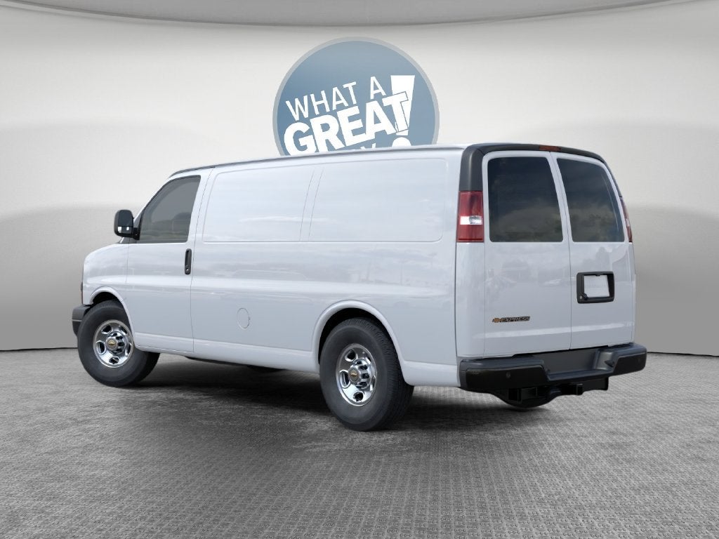 2026 Chevrolet Express Cargo WT