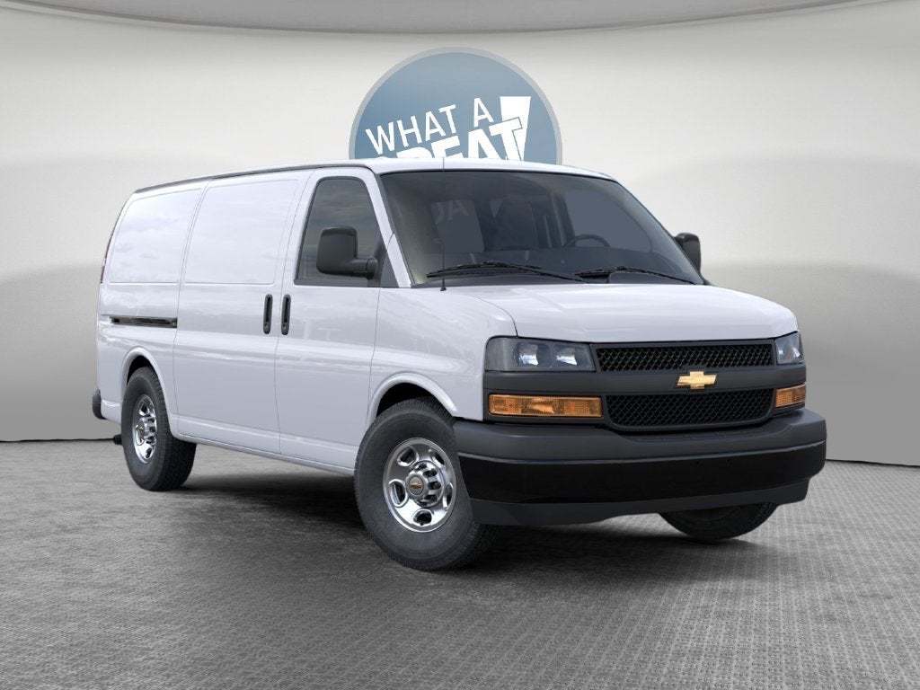 2026 Chevrolet Express Cargo WT