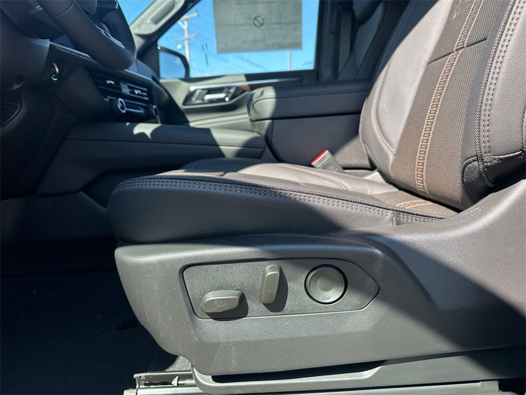 2025 Chevrolet Suburban High Country