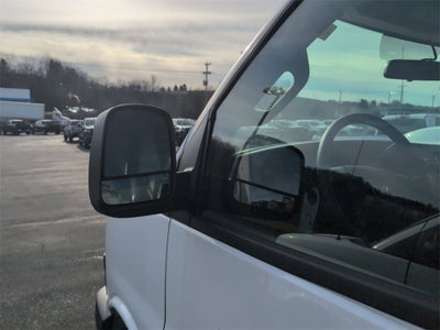 2024 Chevrolet Express Cutaway 3500 1WT