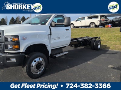 2025 Chevrolet Silverado 6500 HD Work Truck