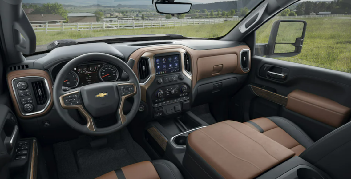 2023 Chevrolet Silverado 2500HD Interior