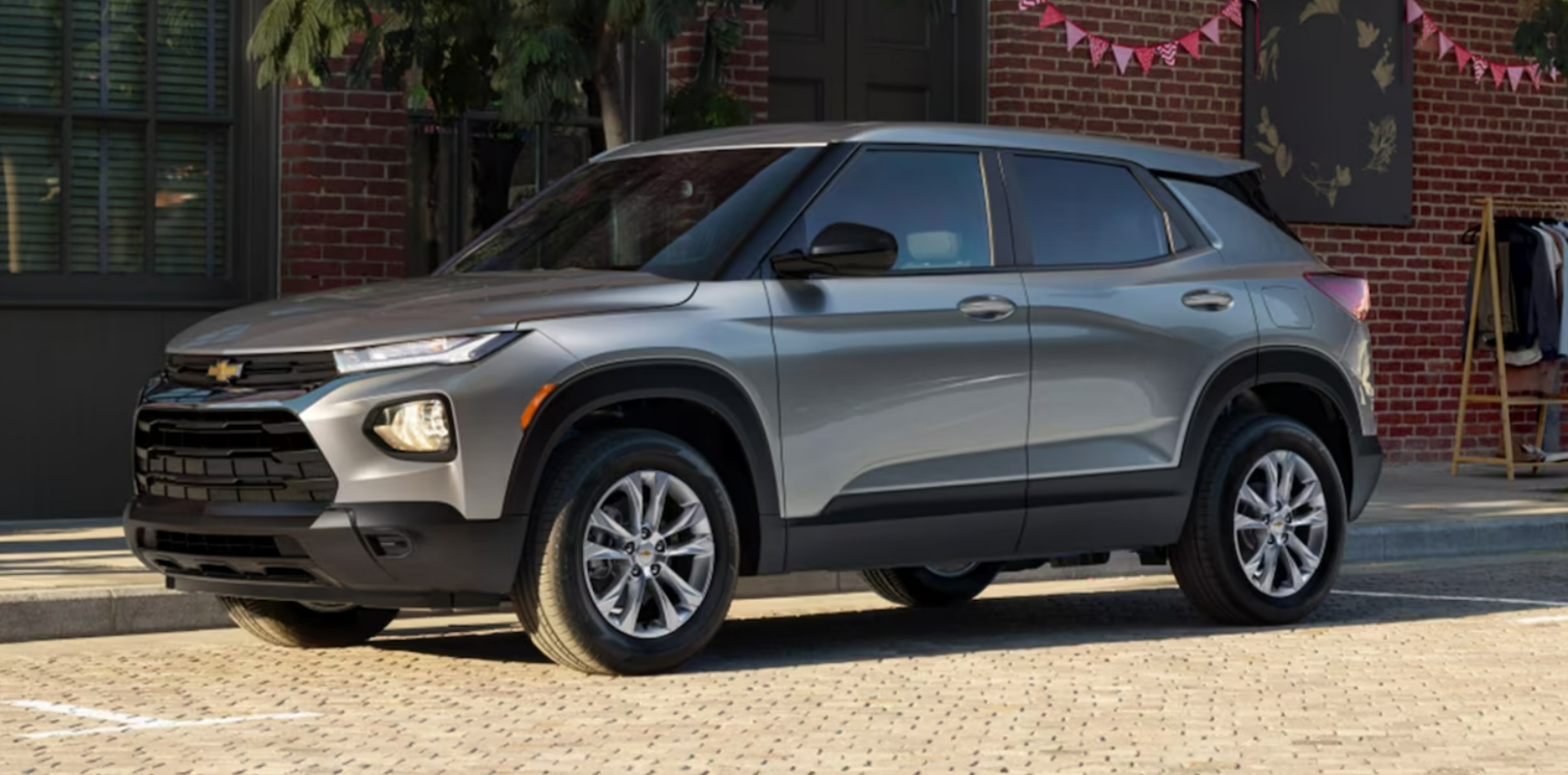 2023 Chevrolet Trailblazer vs 2023 Kia Sportage near Pittsburgh, PA