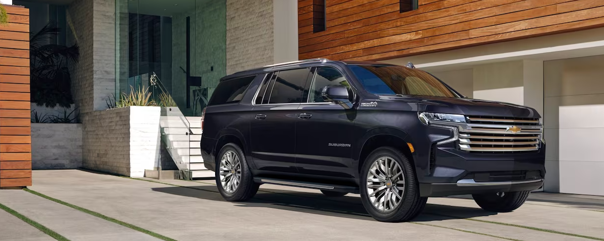 2023 Chevrolet Suburban Key Features near Wexford, PA